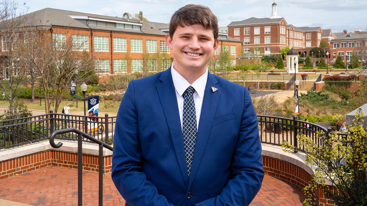 Ayden Kemp, a senior in aerospace engineering and an honors student, swept the 2025 Sigma Gamma Tau (SGT) Undergraduate Awards, winning the South Central regional and the Harry H. Hilton national award. 